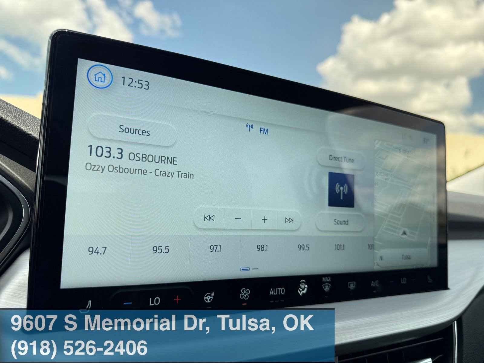 Used 2025 Ford Escape Platinum image 25