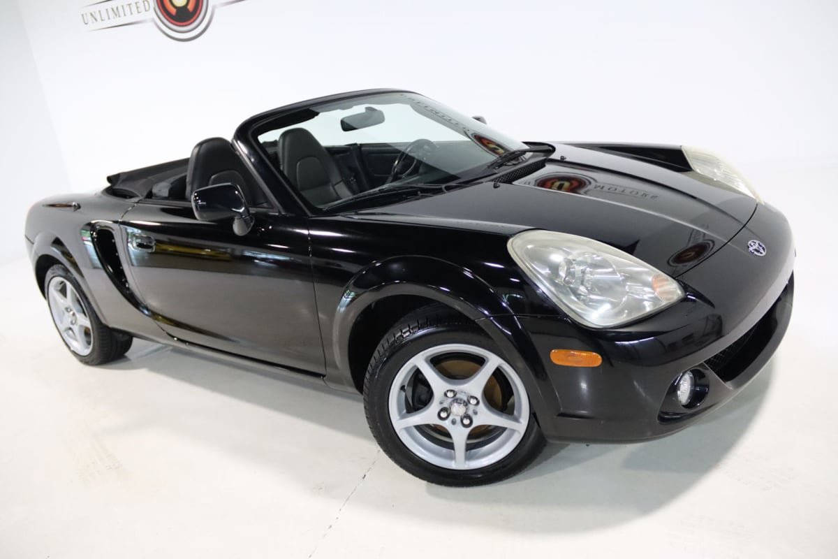 Used 2004 Toyota MR2 RWD image 73