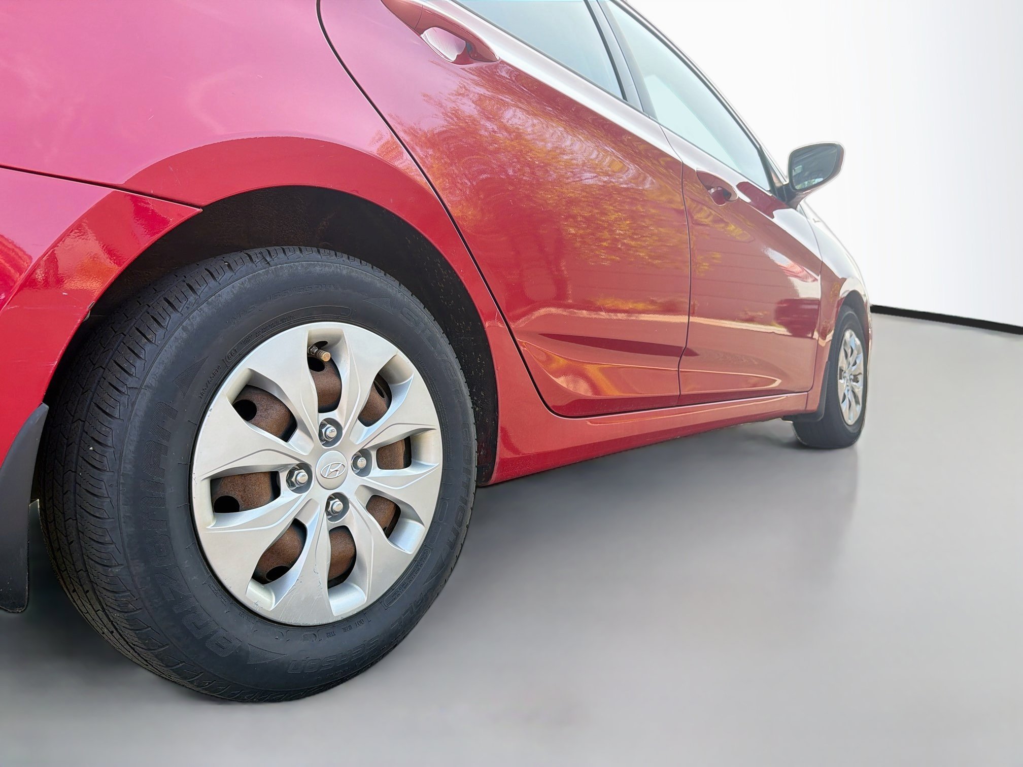 Used 2016 Hyundai Accent SE FWD image 7