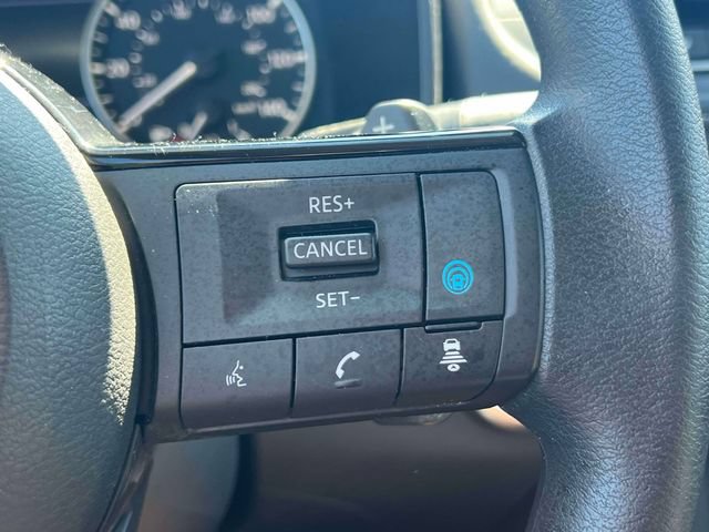 Used 2023 Nissan Rogue SV AWD/4WD image 23