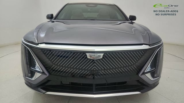 Used 2024 Cadillac Lyriq Luxury w/ Nappa Leather Package RWD image 2