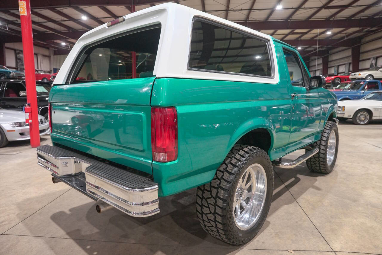 Used 1995 Ford Bronco XLT image 8