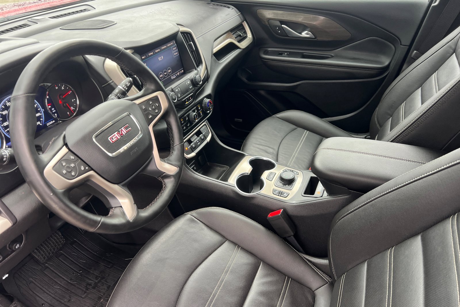 Used 2023 GMC Terrain Denali w/ LPO, Floor Liner Package image 7