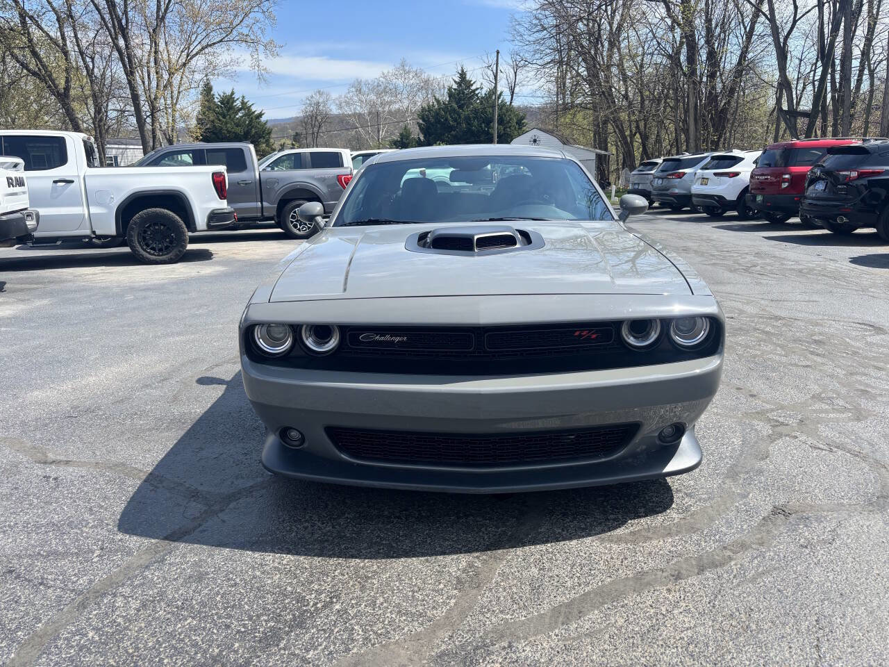 Used 2019 Dodge Challenger R/T Scat Pack w/ Shaker Package RWD image 3