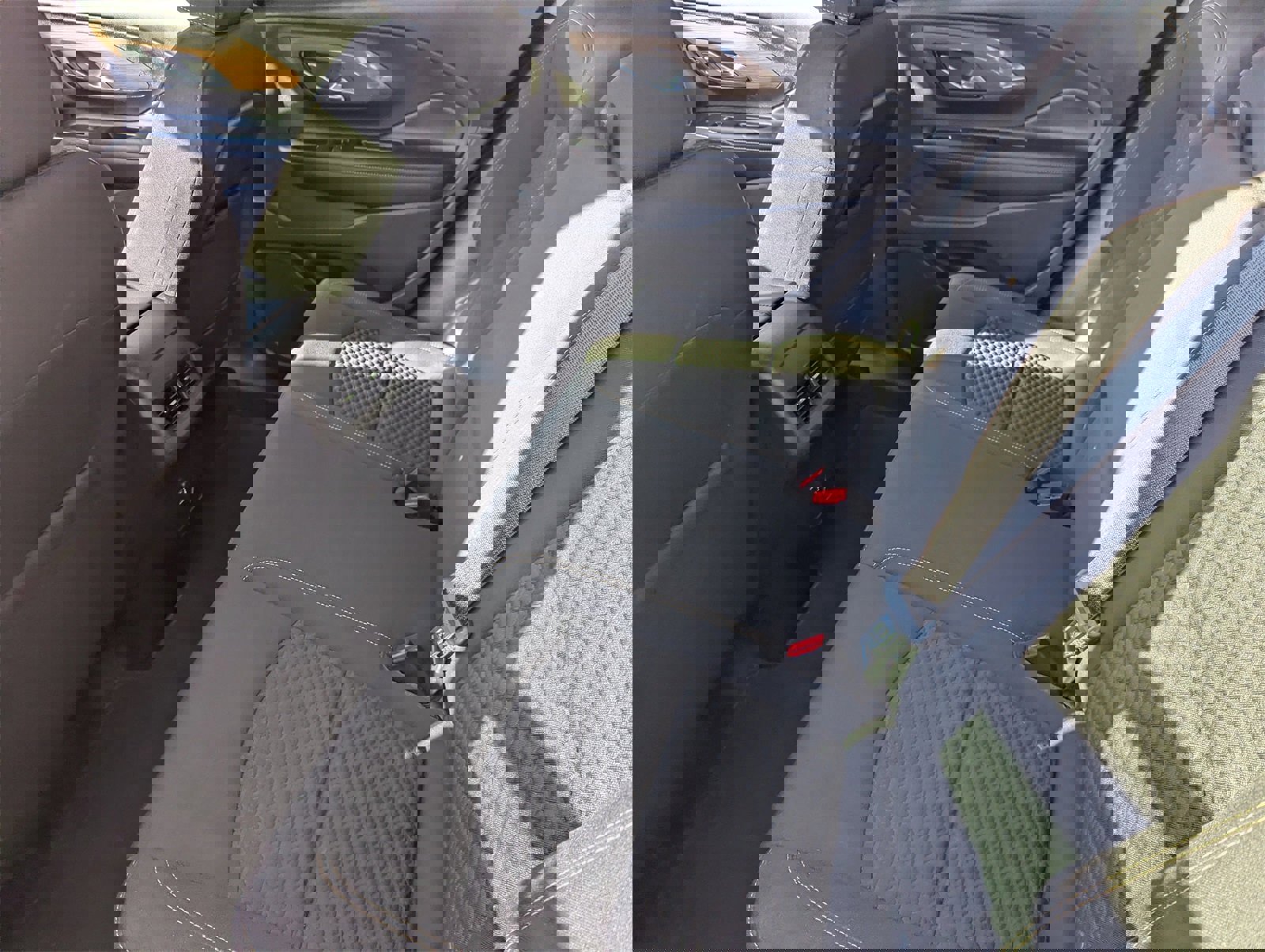 Used 2019 GMC Terrain SLE image 9