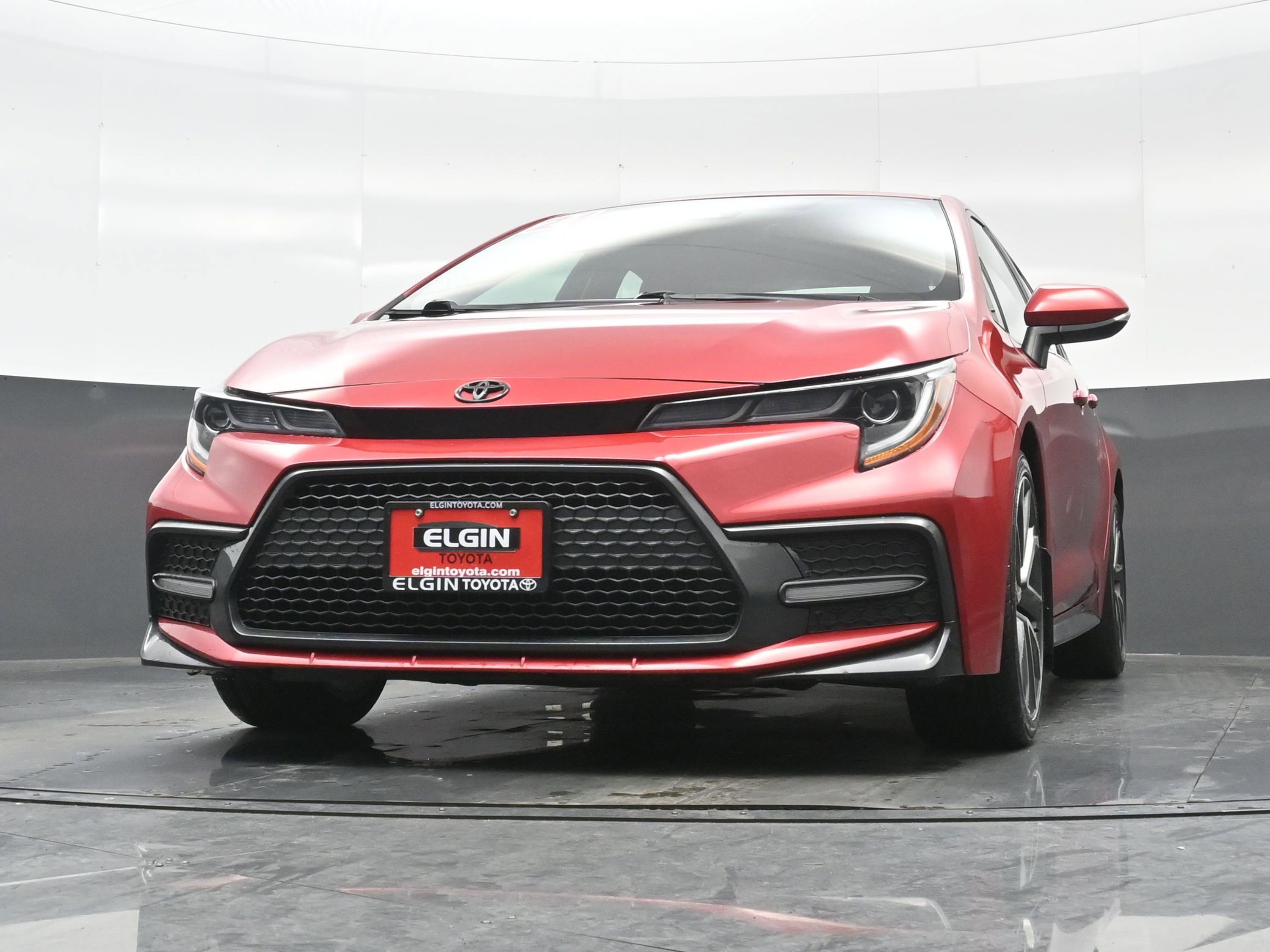 Used 2021 Toyota Corolla SE w/ Carpet Mat Package (TMS) image 24