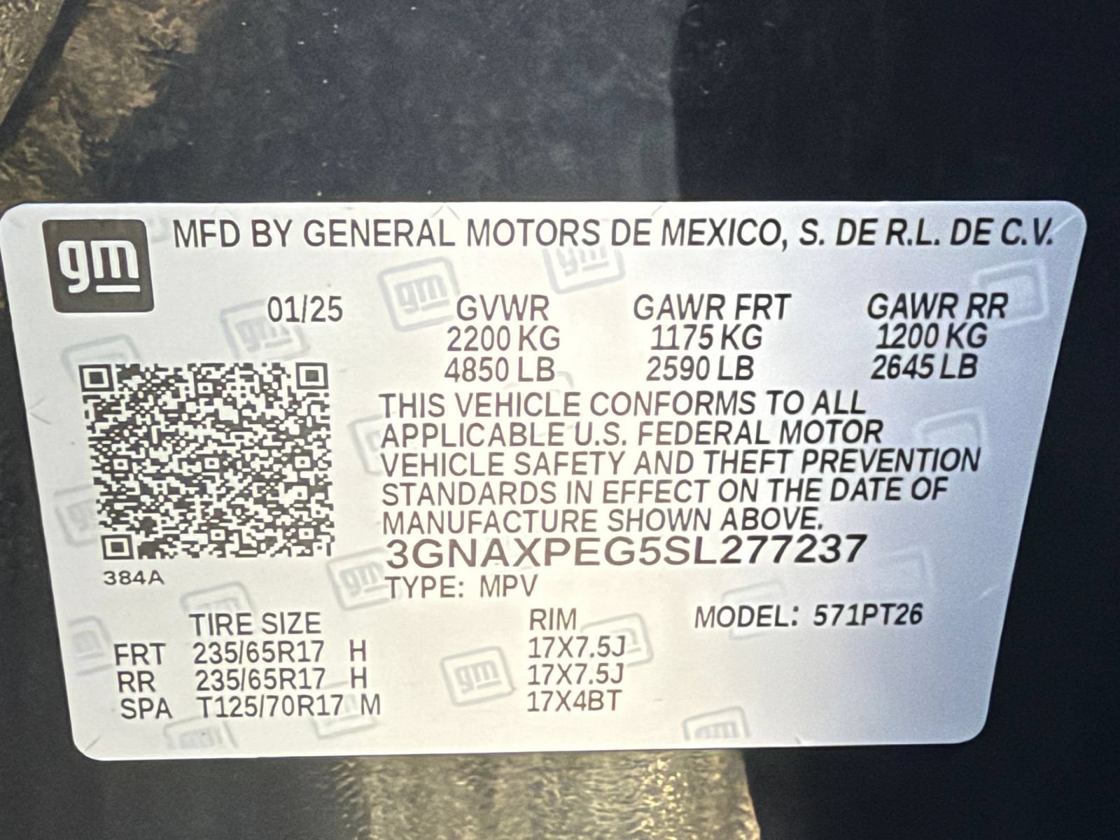 Used 2025 Chevrolet Equinox LT AWD/4WD image 28