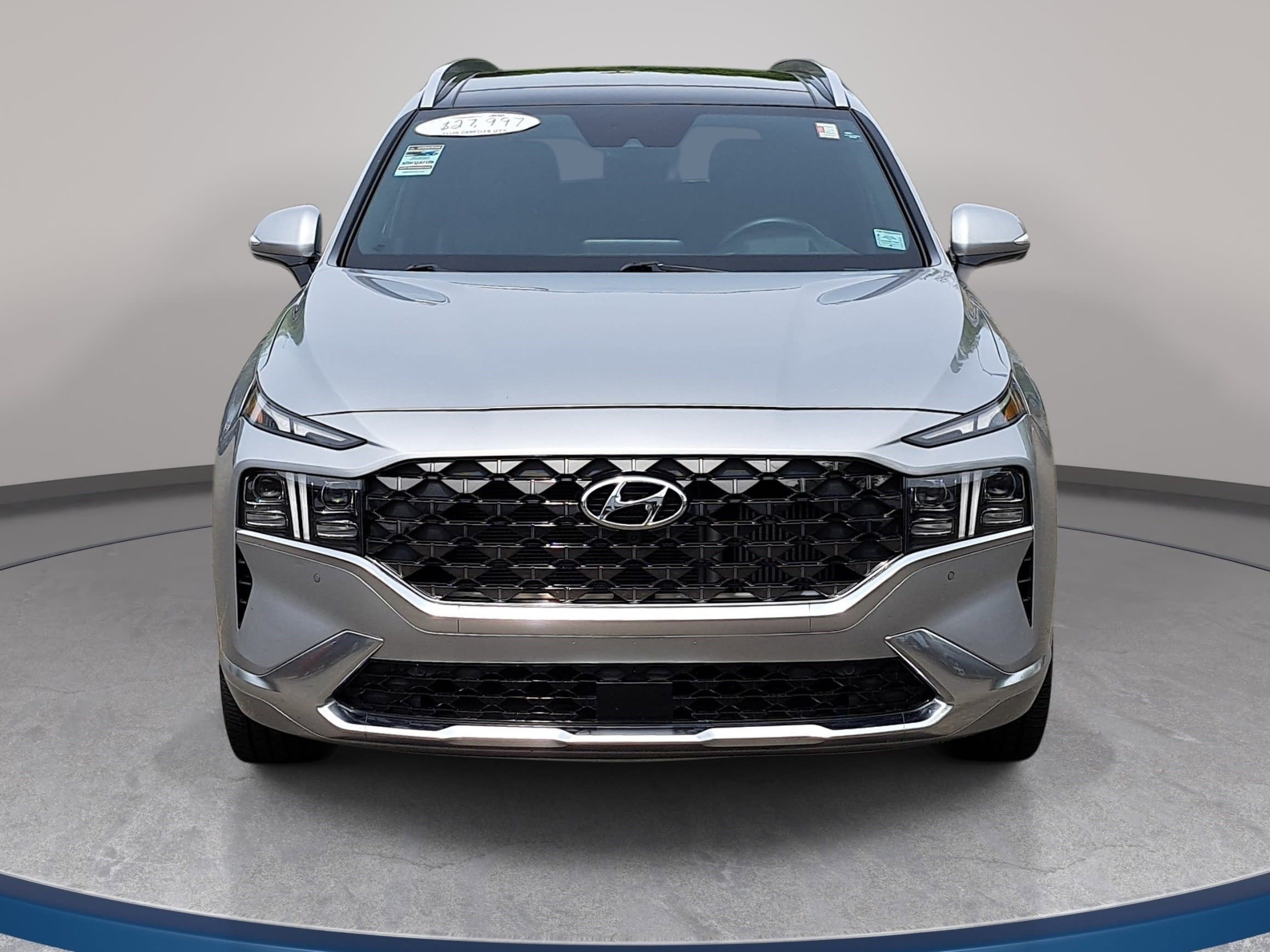 Used 2023 Hyundai Santa Fe Calligraphy FWD image 2