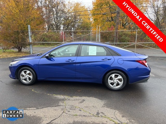 Used 2021 Hyundai Elantra SE image 4