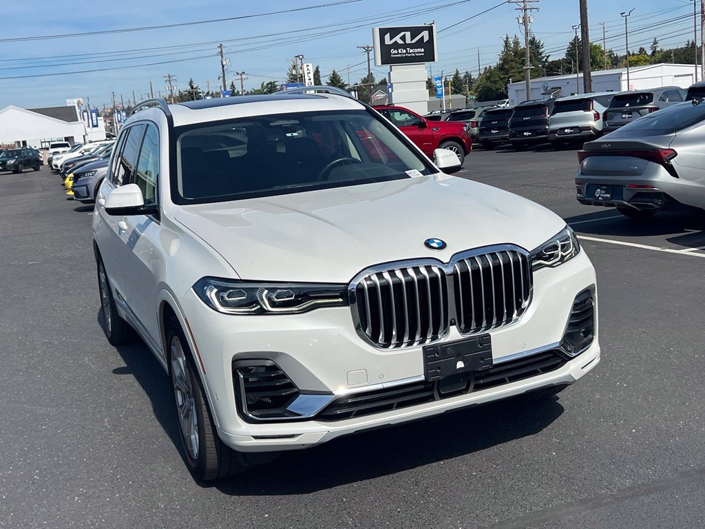 Used 2022 BMW X7 xDrive40i AWD/4WD image 5
