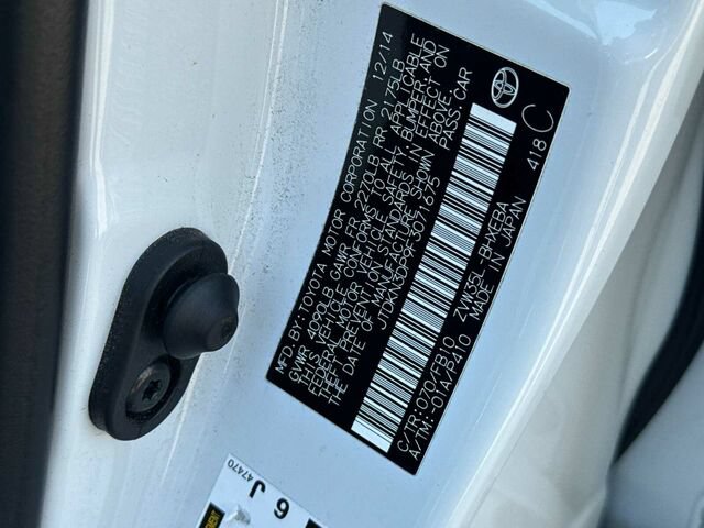 Used 2015 Toyota Prius Prime Plug-In Hybrid FWD image 36