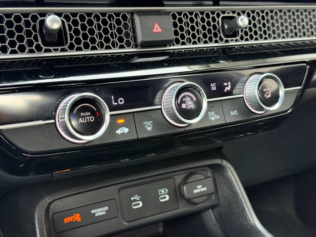 Used 2025 Honda Civic Sport image 16