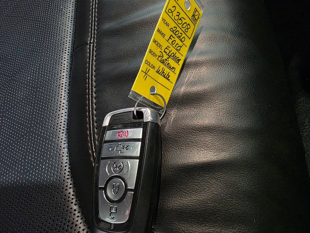 Used 2020 Ford Explorer Platinum image 46