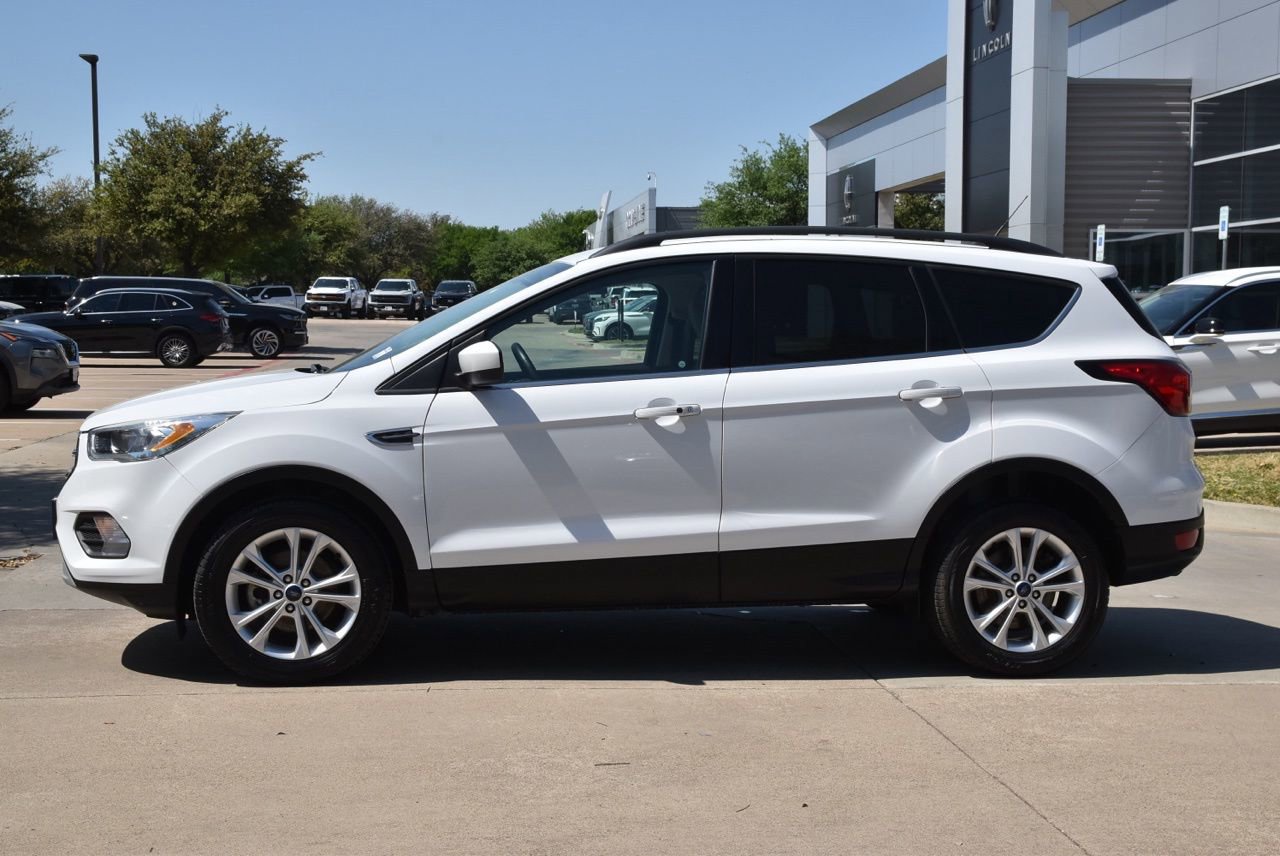 Used 2019 Ford Escape SEL image 12