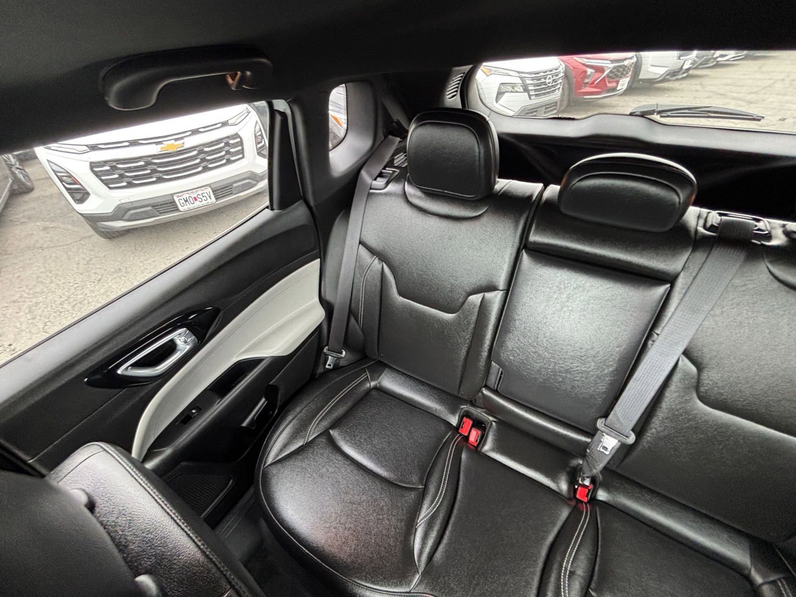 Used 2025 Jeep Compass Limited AWD/4WD image 39