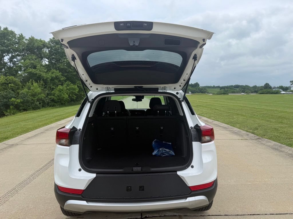 New 2026 Chevrolet TrailBlazer LT FWD image 5