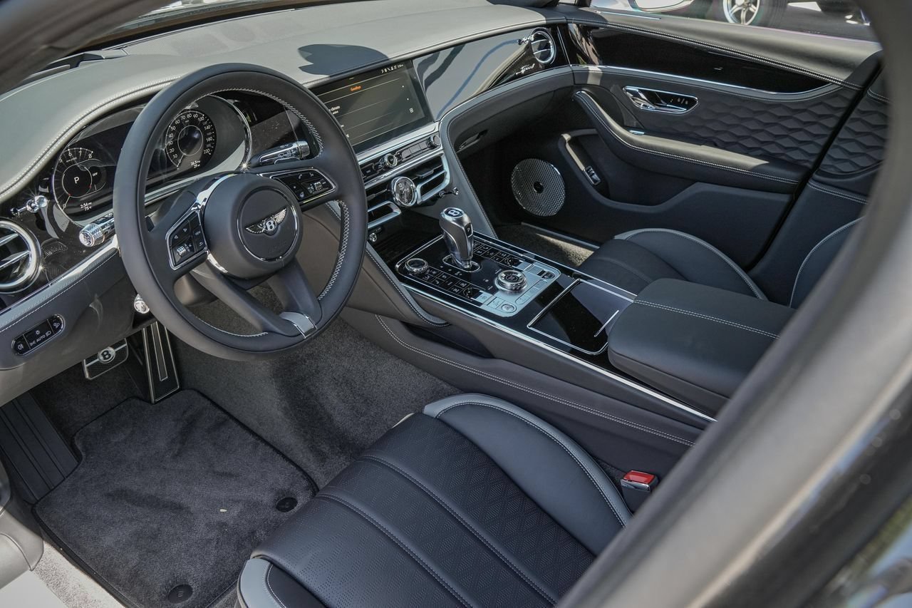 Certified 2025 Bentley Flying Spur Plug-In Hybrid AWD/4WD image 20