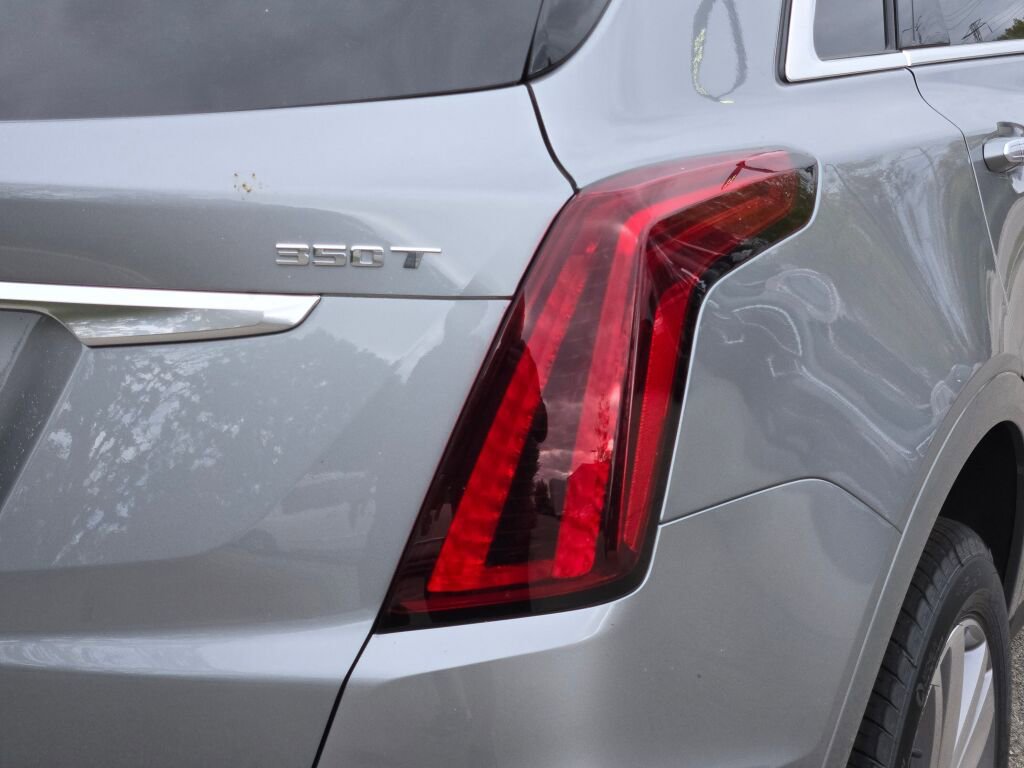 New 2025 Cadillac XT5 Premium Luxury w/ LPO, Floor Liner Package image 12