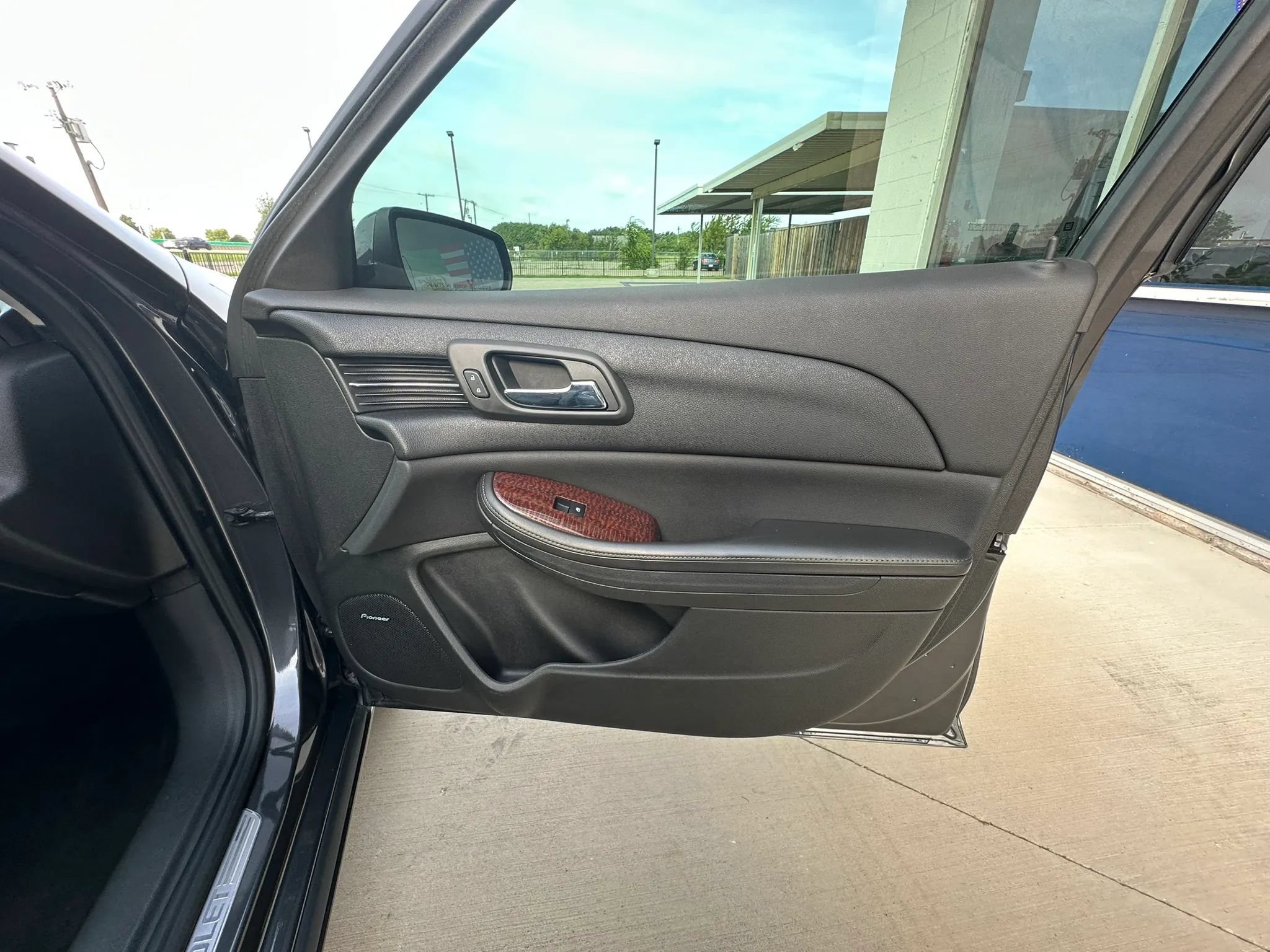 Used 2013 Chevrolet Malibu LTZ FWD image 31
