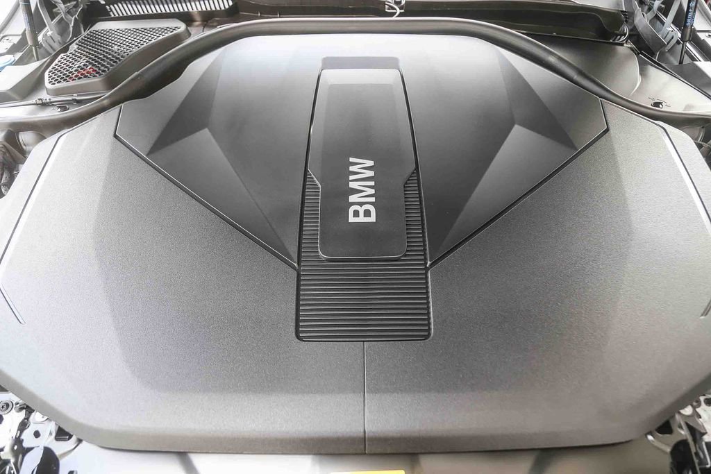 New 2026 BMW i5 eDrive40 w/ M Sport Package AWD/4WD image 23