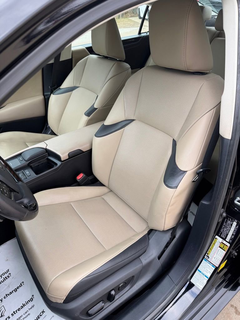 Used 2021 Lexus ES 250 w/ Premium Package image 12