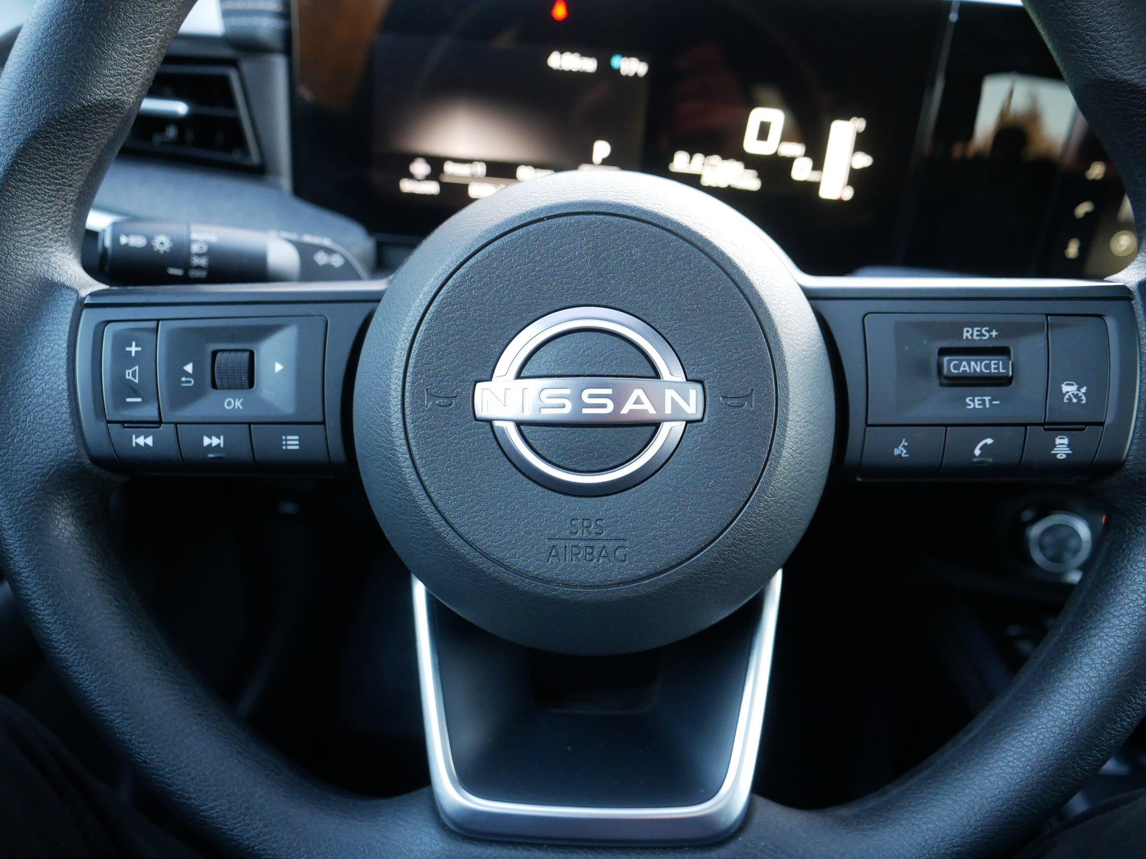 Certified 2025 Nissan Kicks SV w/ SV Premium Package image 25