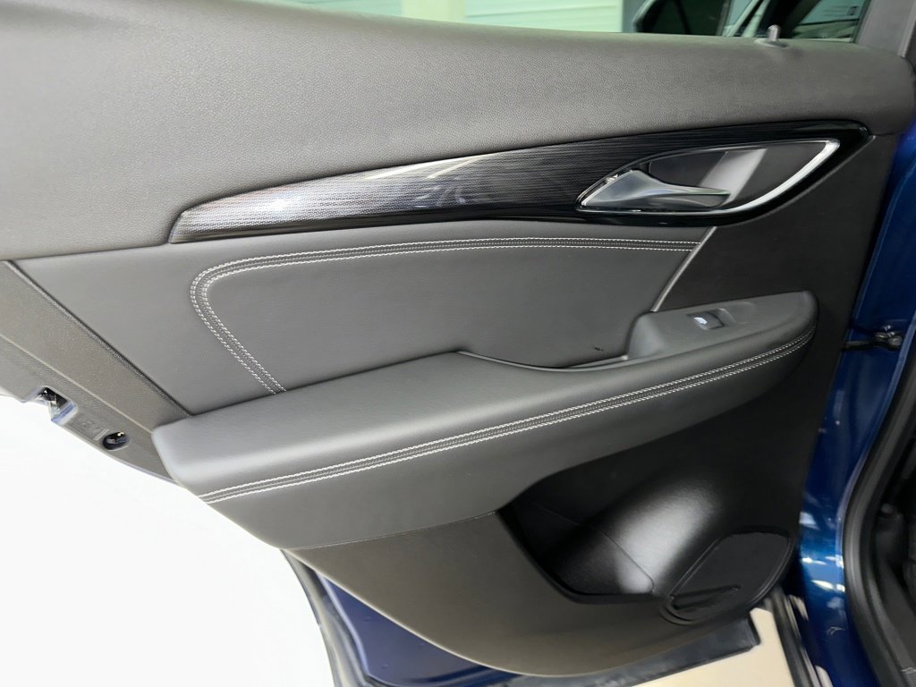 Certified 2023 Buick Envision Essence image 18