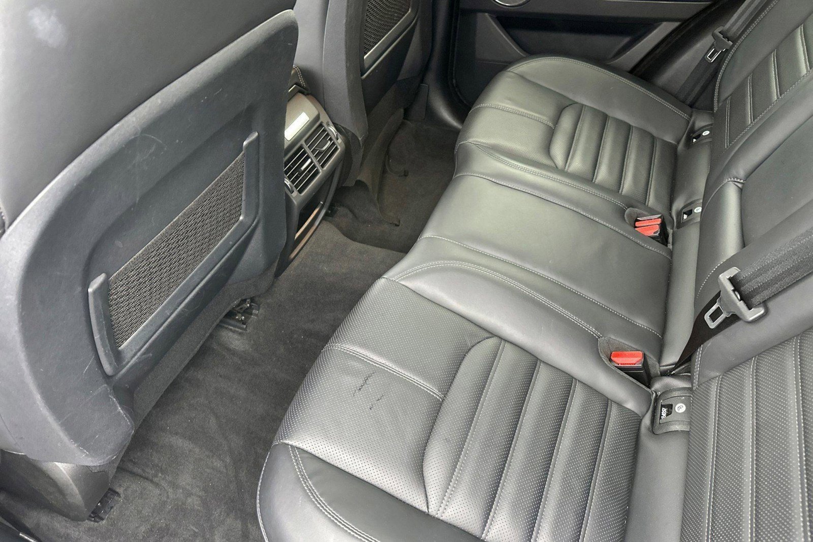 Used 2019 Land Rover Range Rover Evoque HSE Dynamic AWD/4WD image 36