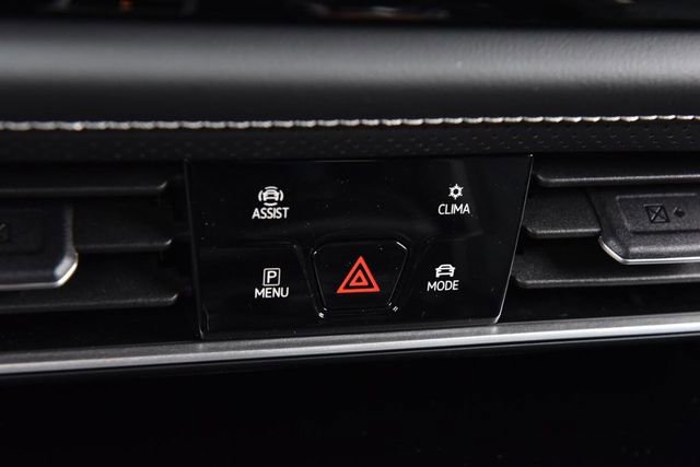 New 2026 Volkswagen Atlas Cross Sport SEL Premium R-Line image 15