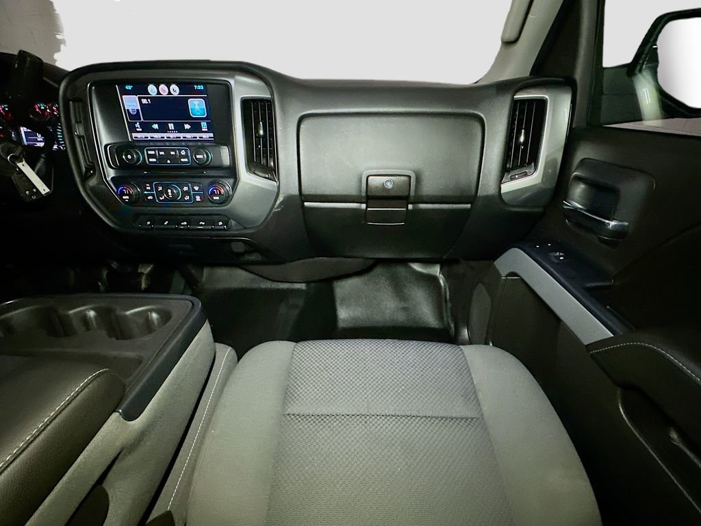 Used 2015 Chevrolet Silverado 1500 LT w/ LT Convenience Package image 32