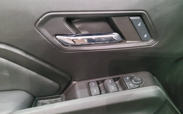 Used 2024 Chevrolet Colorado LT w/ LT Convenience Package III image 23