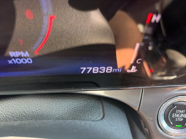 Used 2024 Chevrolet Trax ACTIV w/ Sunroof Package FWD image 10