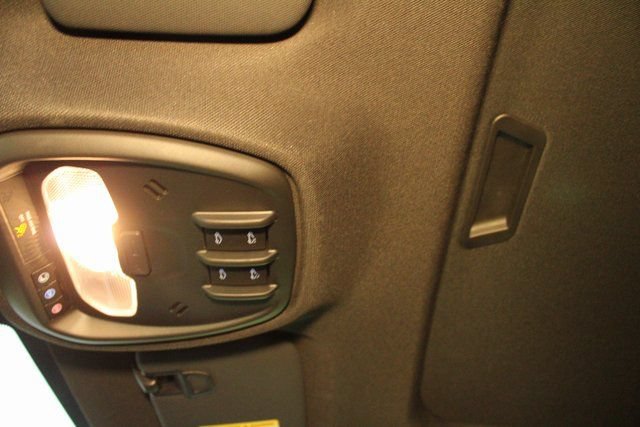 Used 2025 Buick Envista Avenir FWD image 28