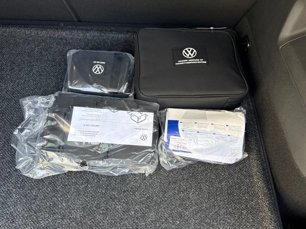Used 2026 Volkswagen Tiguan SE AWD/4WD image 26