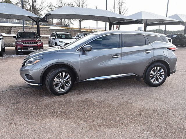 Used 2018 Nissan Murano S image 4