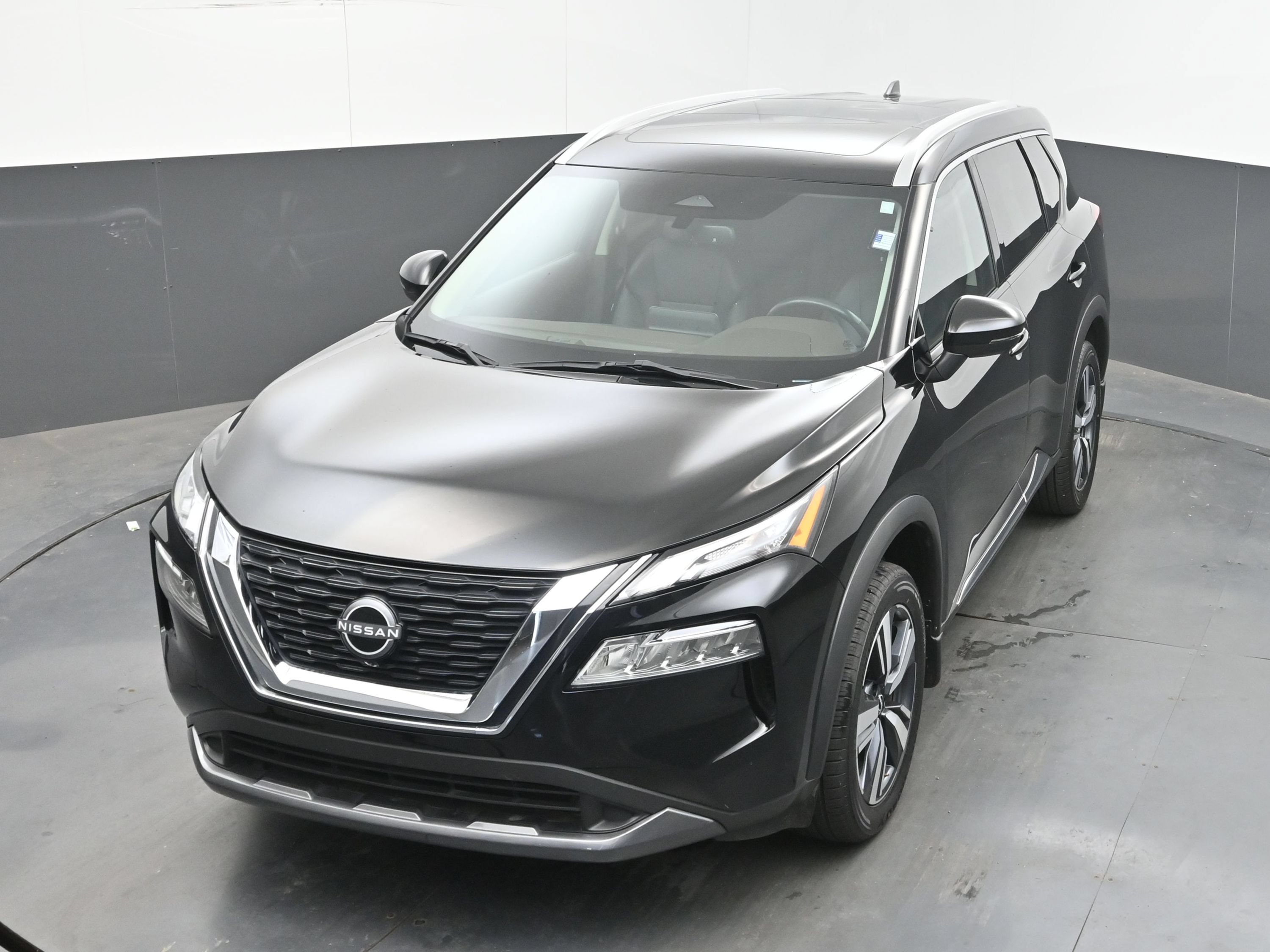 Used 2023 Nissan Rogue SL AWD/4WD image 28