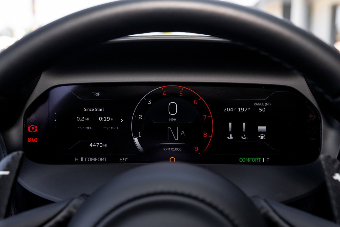 Used 2024 McLaren 750S RWD image 27