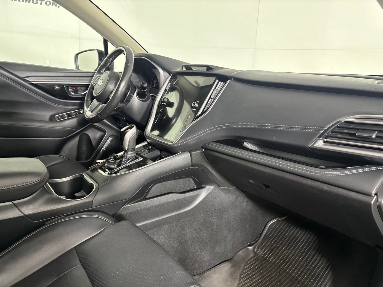 Used 2024 Subaru Outback Limited AWD/4WD image 35