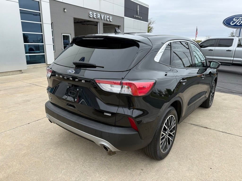 Certified 2021 Ford Escape SE w/ Cold Weather Package image 7