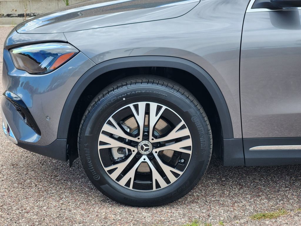 Used 2026 Mercedes-Benz GLA 250 4MATIC image 9