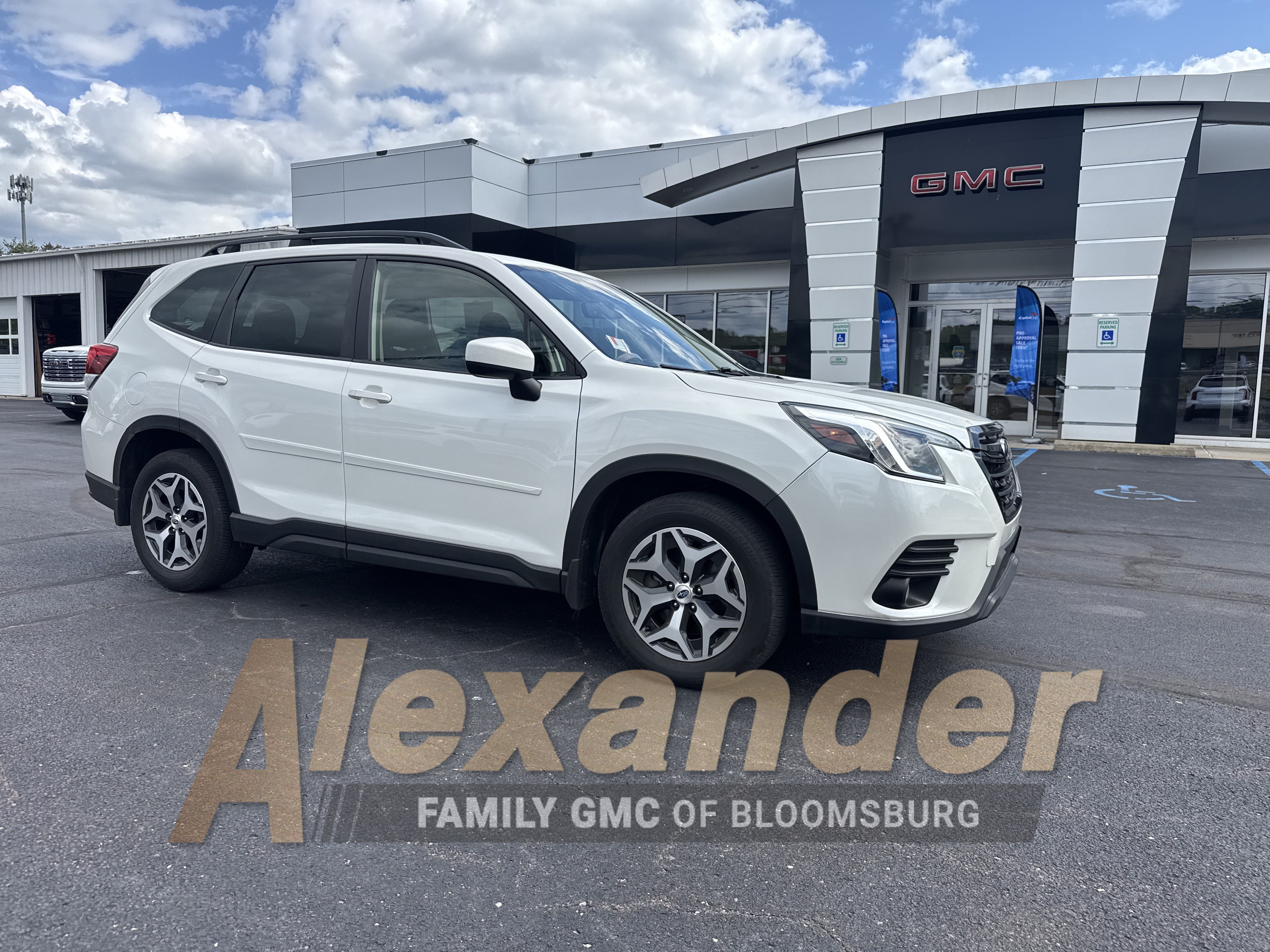 Used 2023 Subaru Forester Premium