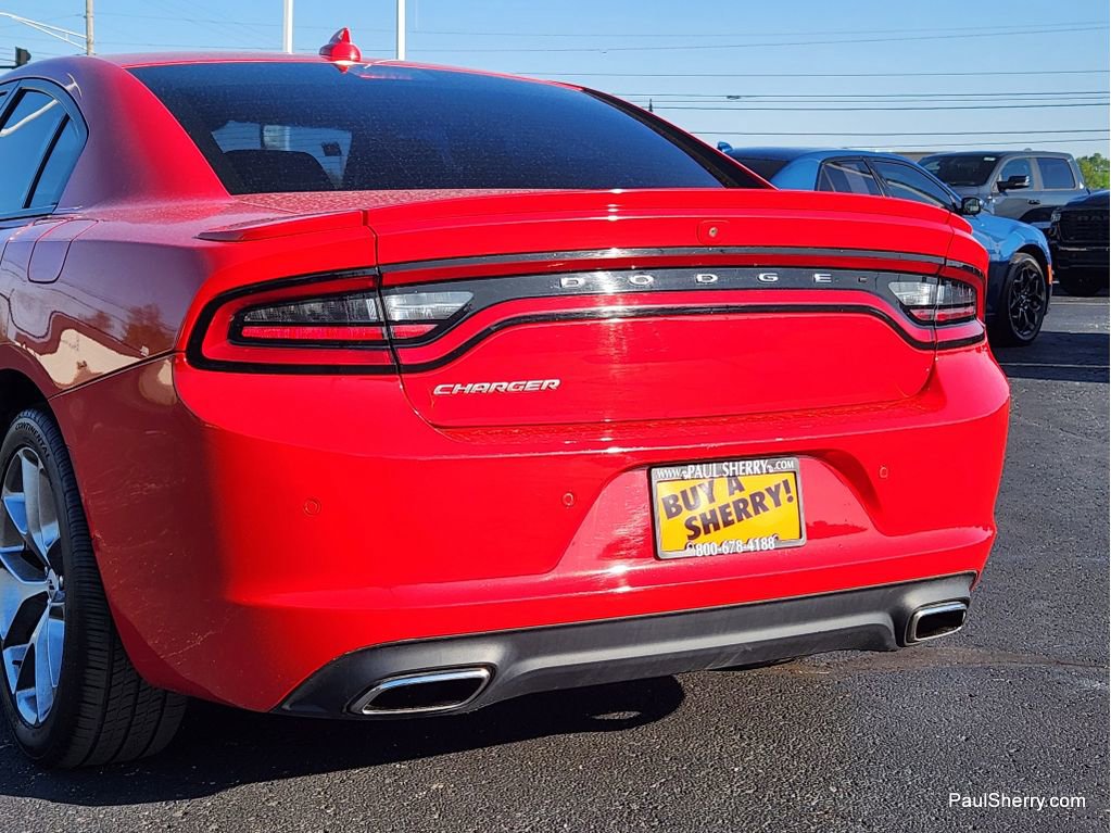 Used 2020 Dodge Charger SXT w/ Plus Group RWD image 16