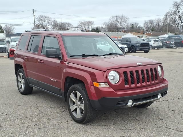 Used 2017 Jeep Patriot High Altitude image 3