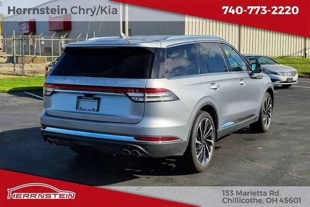 Used 2020 Lincoln Aviator Reserve w/ Equipment Group 202A image 33
