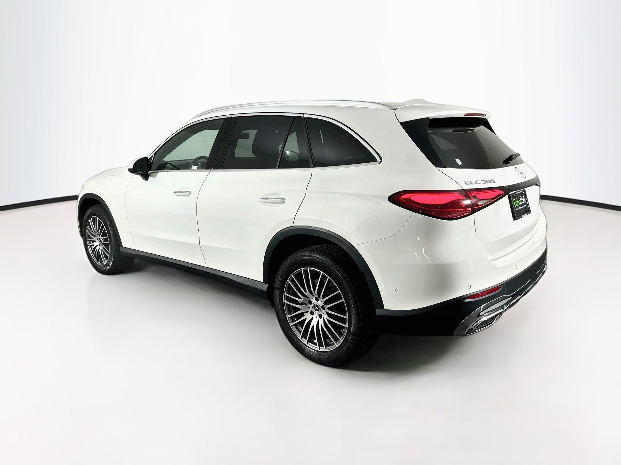 Used 2025 Mercedes-Benz GLC 300 image 5