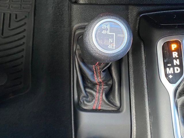 Used 2022 Jeep Gladiator Rubicon w/ Cold Weather Group image 21