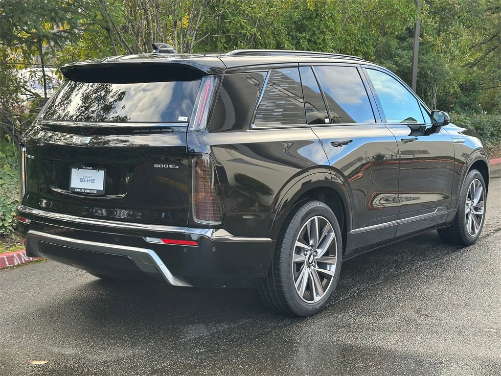 New 2026 Cadillac Vistiq Sport image 5