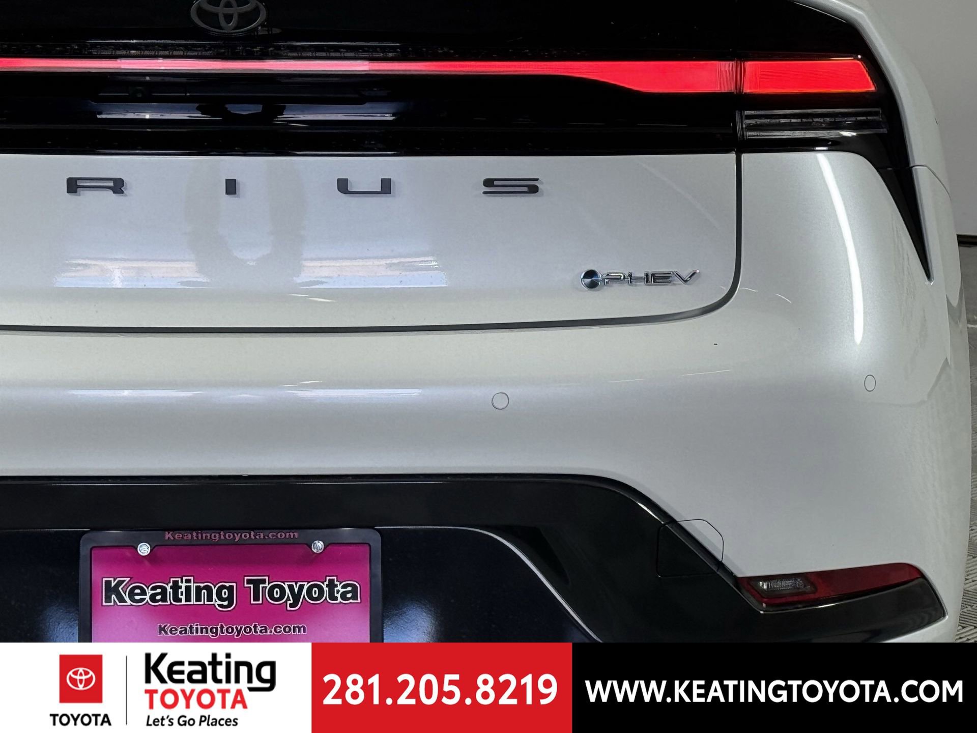 New 2026 Toyota Prius Plug-In Hybrid image 8