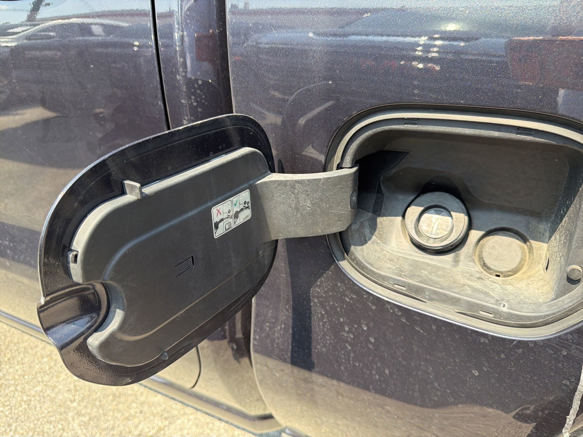 Used 2023 GMC Sierra 1500 SLE RWD image 17