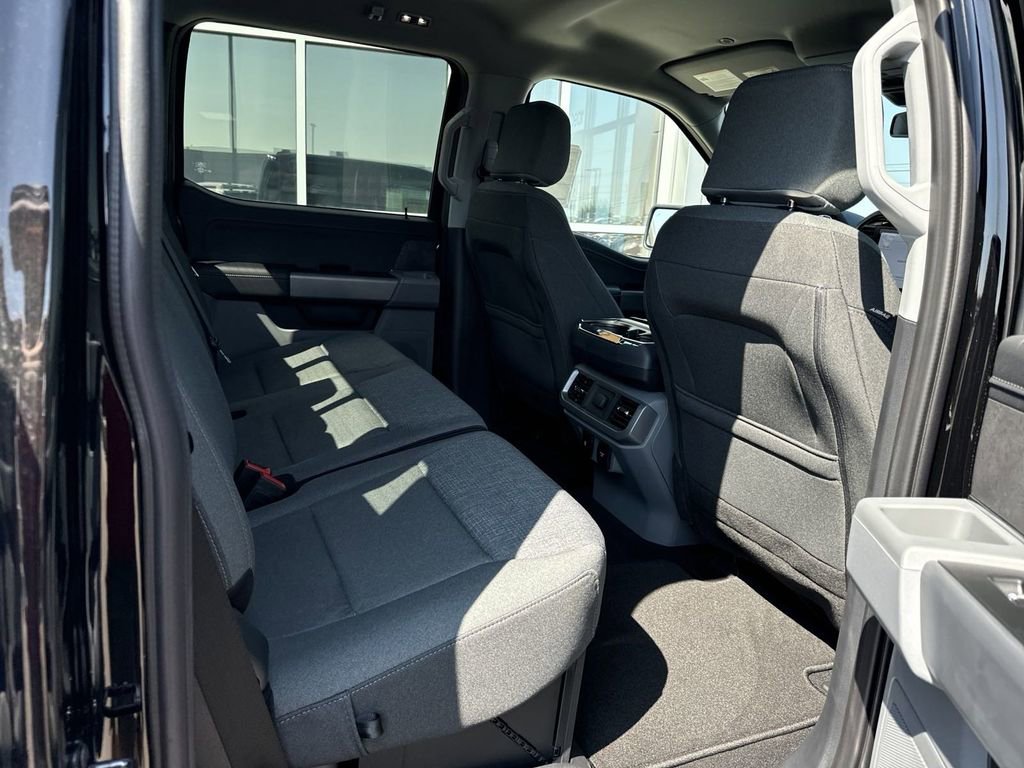 New 2024 Ford F150 XLT w/ Equipment Group 302A MID image 19